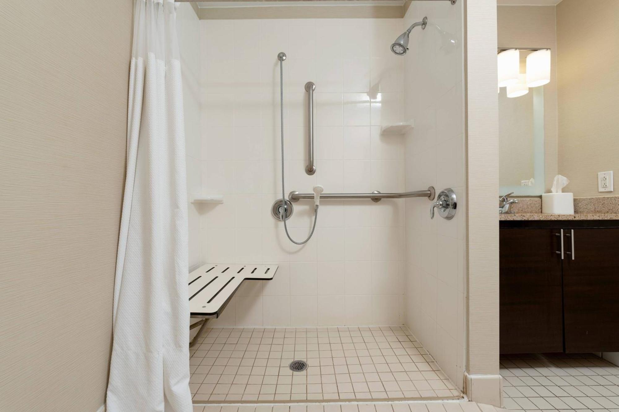 Towneplace Suites Wilmington Wrightsville Beach Bagian luar foto